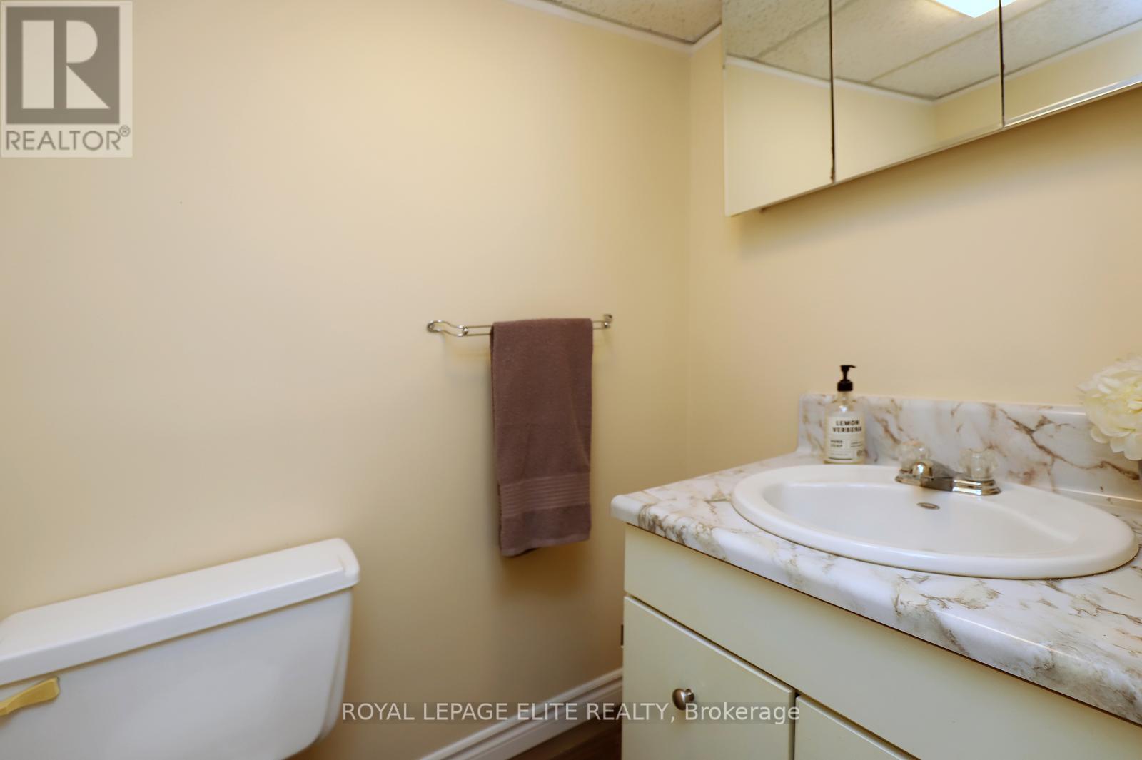 












7396 BYBROOK DRIVE

,
Mississauga,




Ontario
L4T3R2

