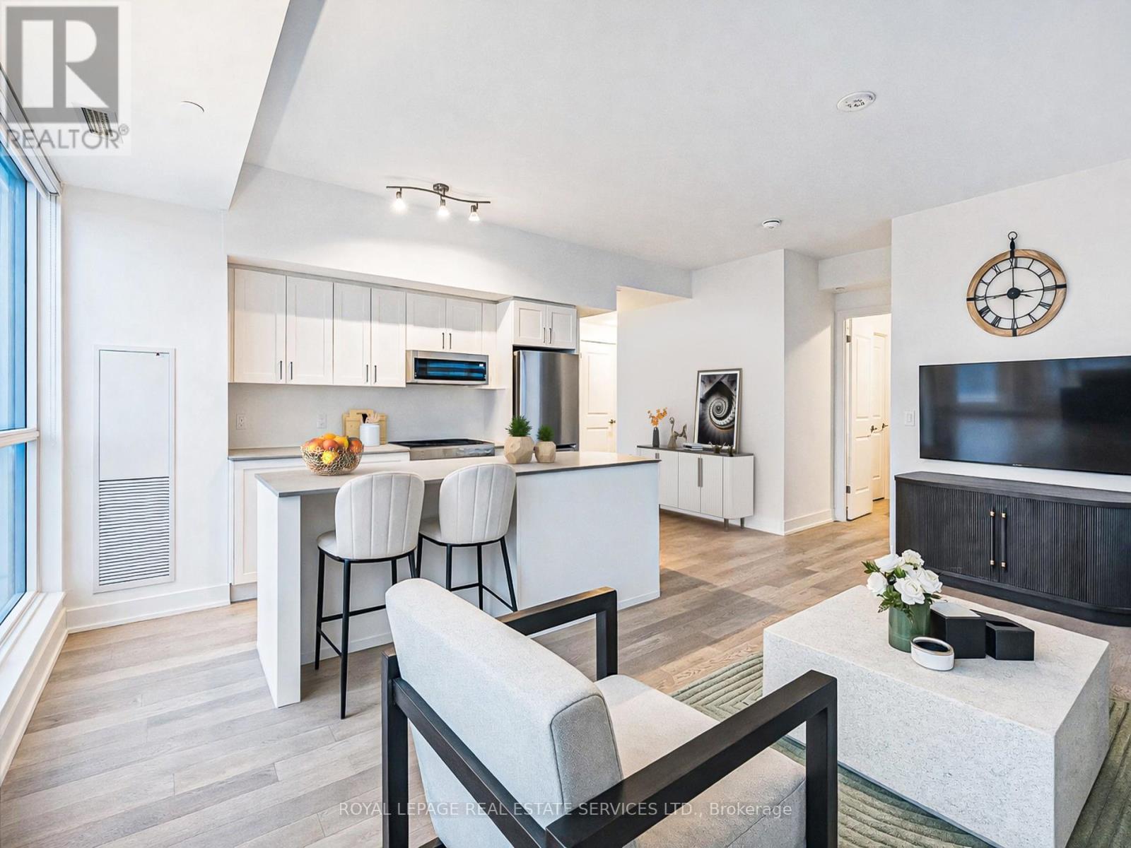












303 - 1063 DOUGLAS MCCURDY COMMON

,
Mississauga,




Ontario
L5G0C5

