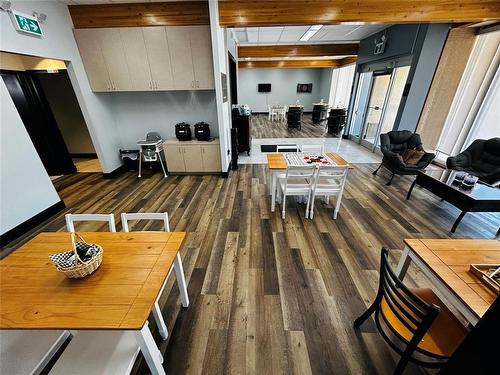 Can be divided into two areas