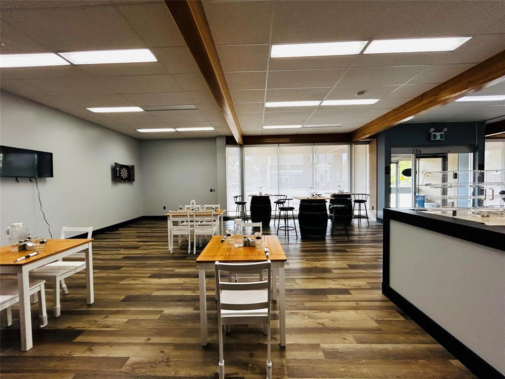 












104 Broadway Street S

,
Deloraine,




Manitoba
R0M0M0

