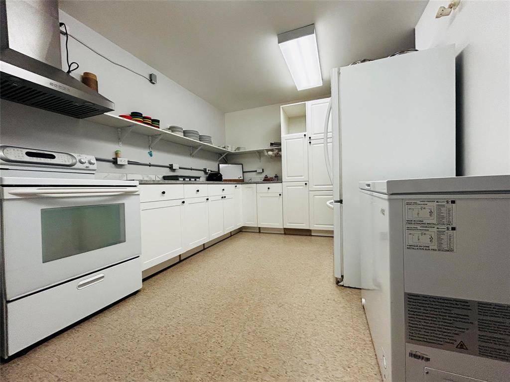 












104 Broadway Street S

,
Deloraine,




Manitoba
R0M0M0

