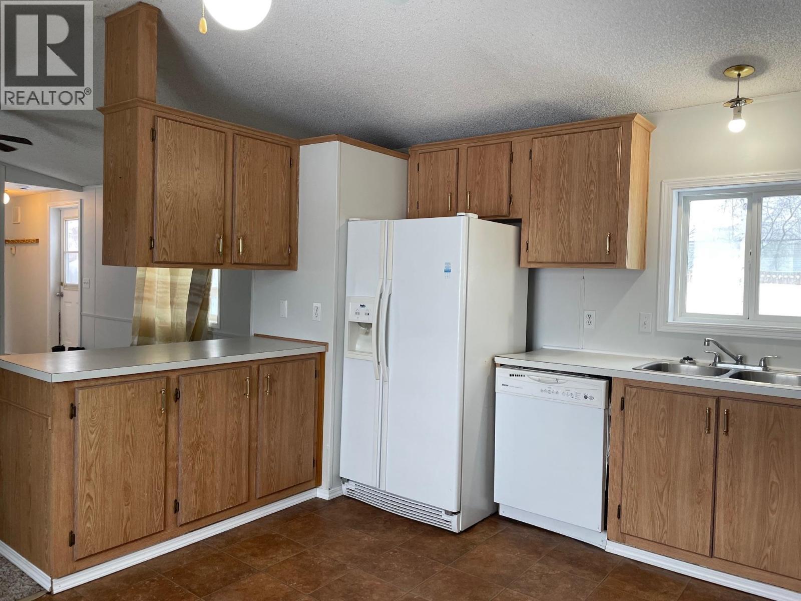 












5256 42 STREET

,
Fort Nelson,




British Columbia
V0C1R0

