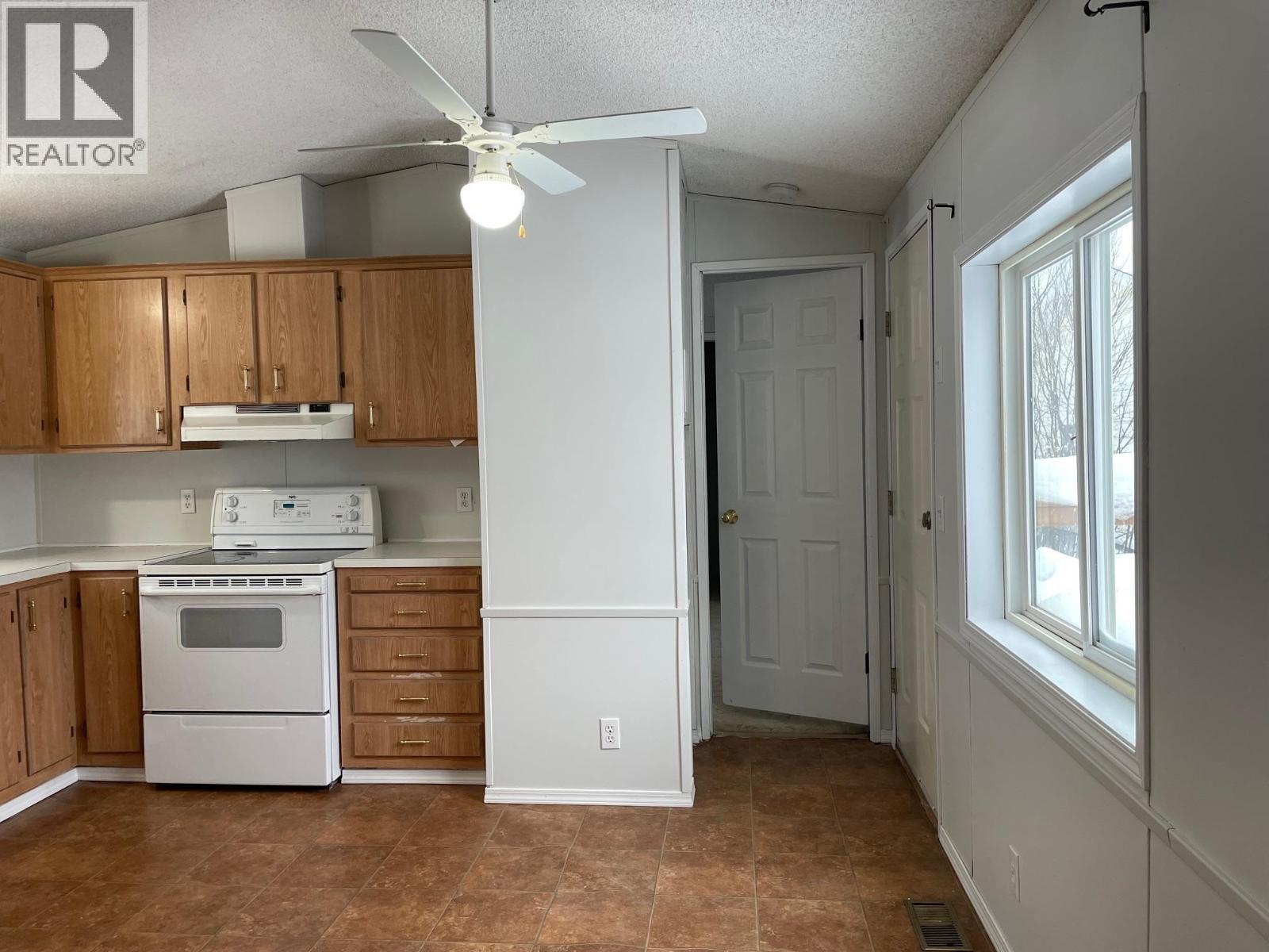 












5256 42 STREET

,
Fort Nelson,




British Columbia
V0C1R0

