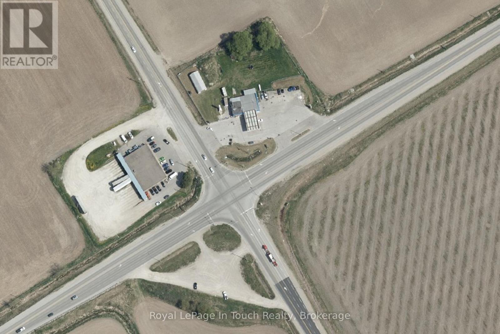 












3242 CROSSLAND ROAD

,
Springwater,




Ontario
L0L1P0

