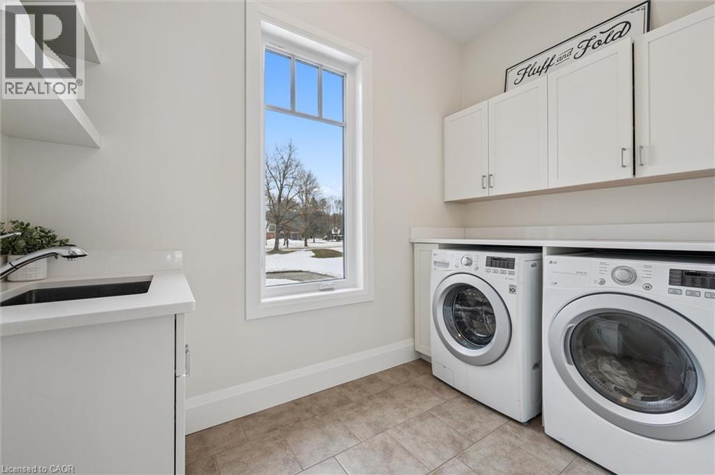 












226 CARTER Road

,
Puslinch,




Ontario
N0B2J0

