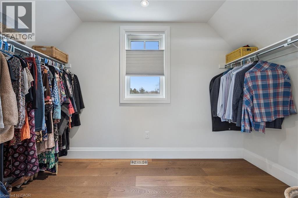 












226 CARTER Road

,
Puslinch,




Ontario
N0B2J0

