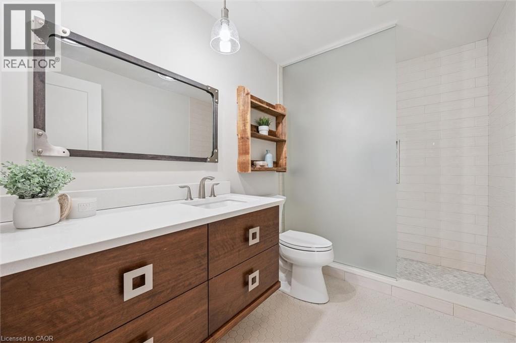 












226 CARTER Road

,
Puslinch,




Ontario
N0B2J0


