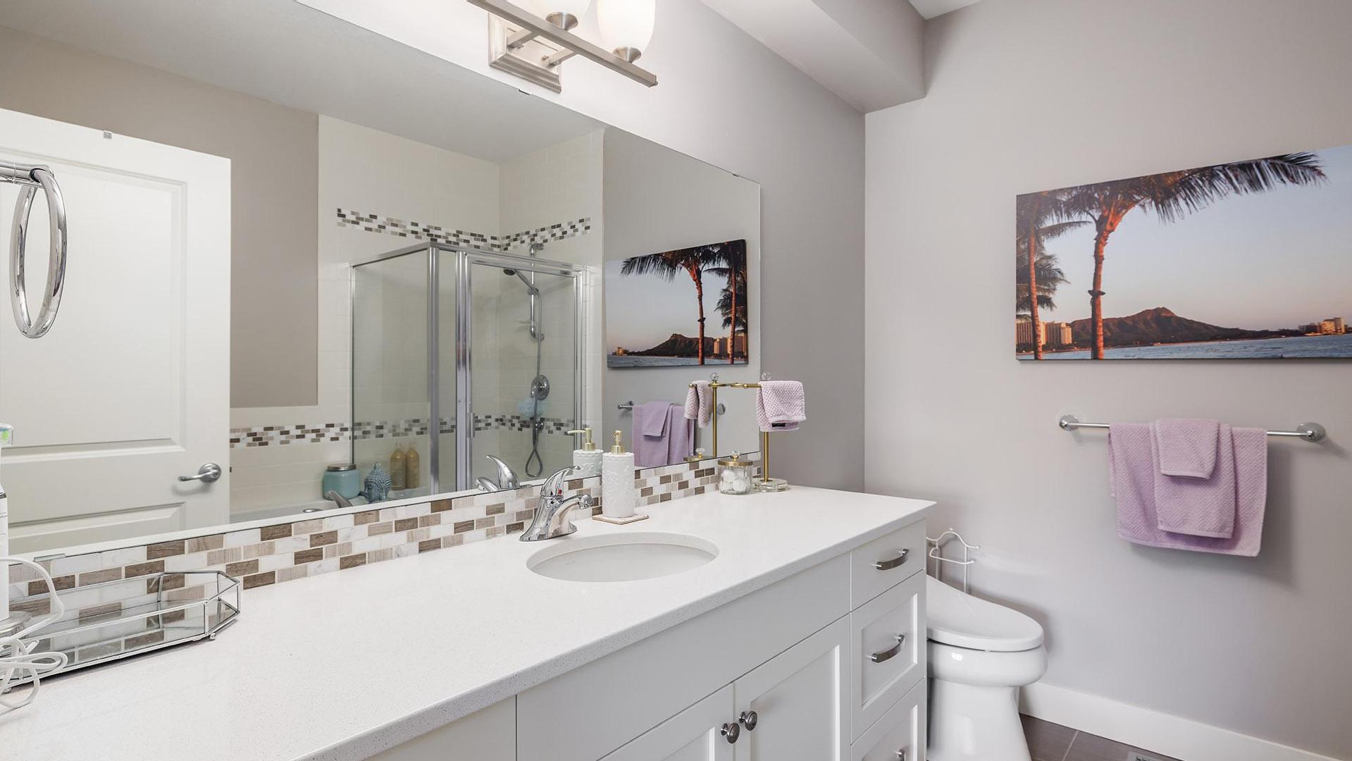 









13113


Gibbons

Drive,
Lake Country,




BC
V4V 2S4

