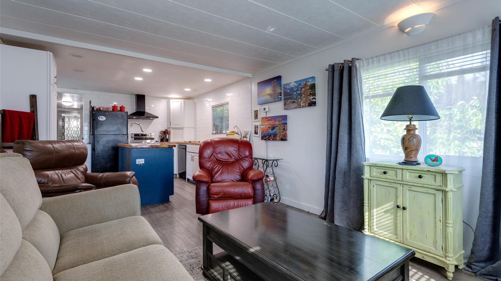 









12022


Pretty

Road, 6,
Lake Country,




BC
V4V 2E3

