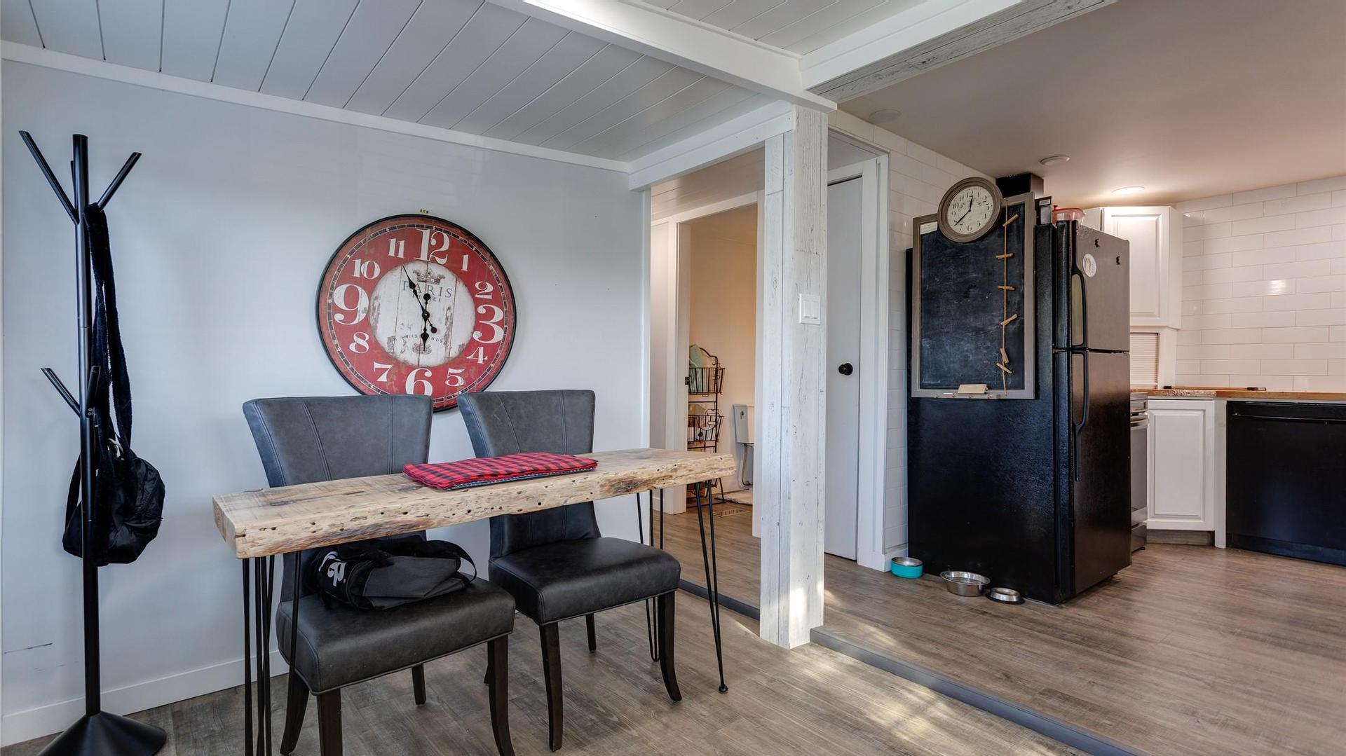 









12022


Pretty

Road, 6,
Lake Country,




BC
V4V 2E3

