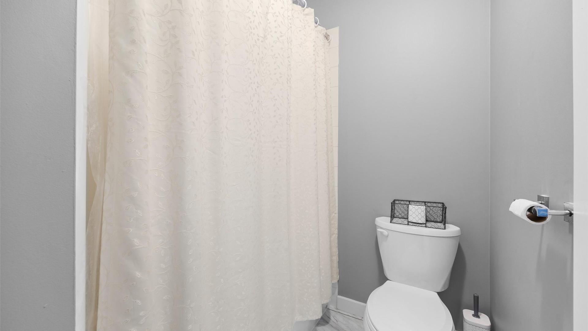 









126


Verna

Court,
Kelowna,




BC
V1Y 5M3

