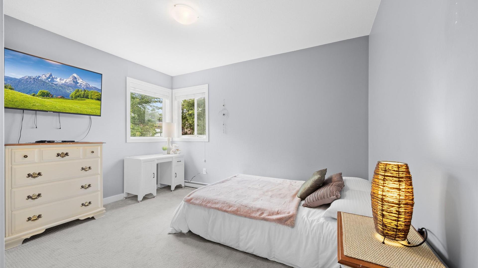 









126


Verna

Court,
Kelowna,




BC
V1Y 5M3

