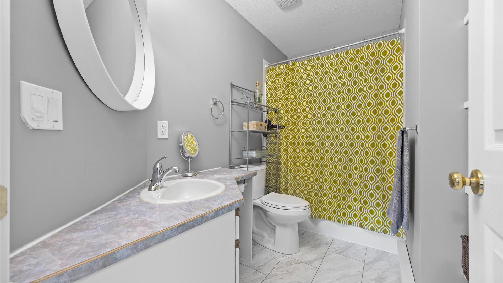 









126


Verna

Court,
Kelowna,




BC
V1Y 5M3

