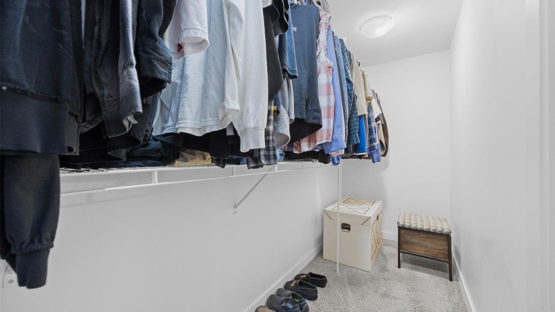 









126


Verna

Court,
Kelowna,




BC
V1Y 5M3

