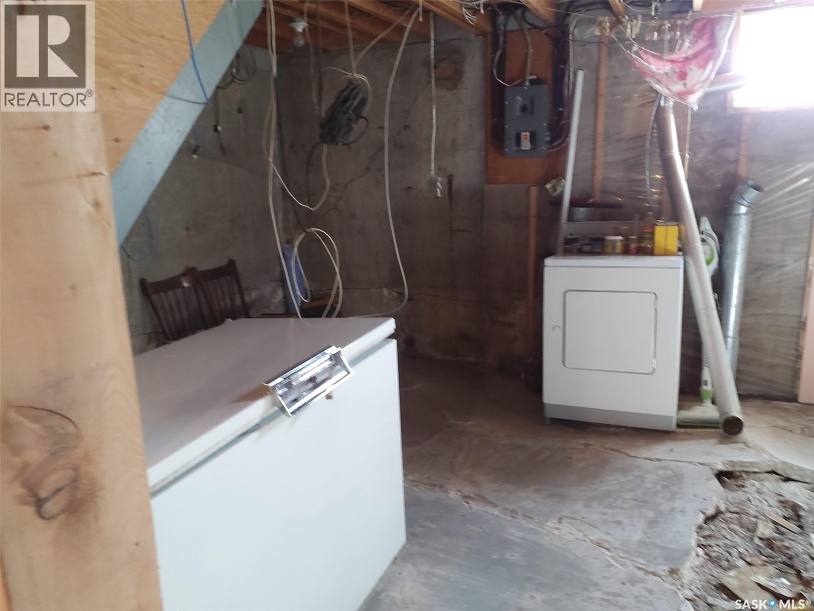 












307 Dunning STREET

,
Burstall,




Saskatchewan
S0N0H0

