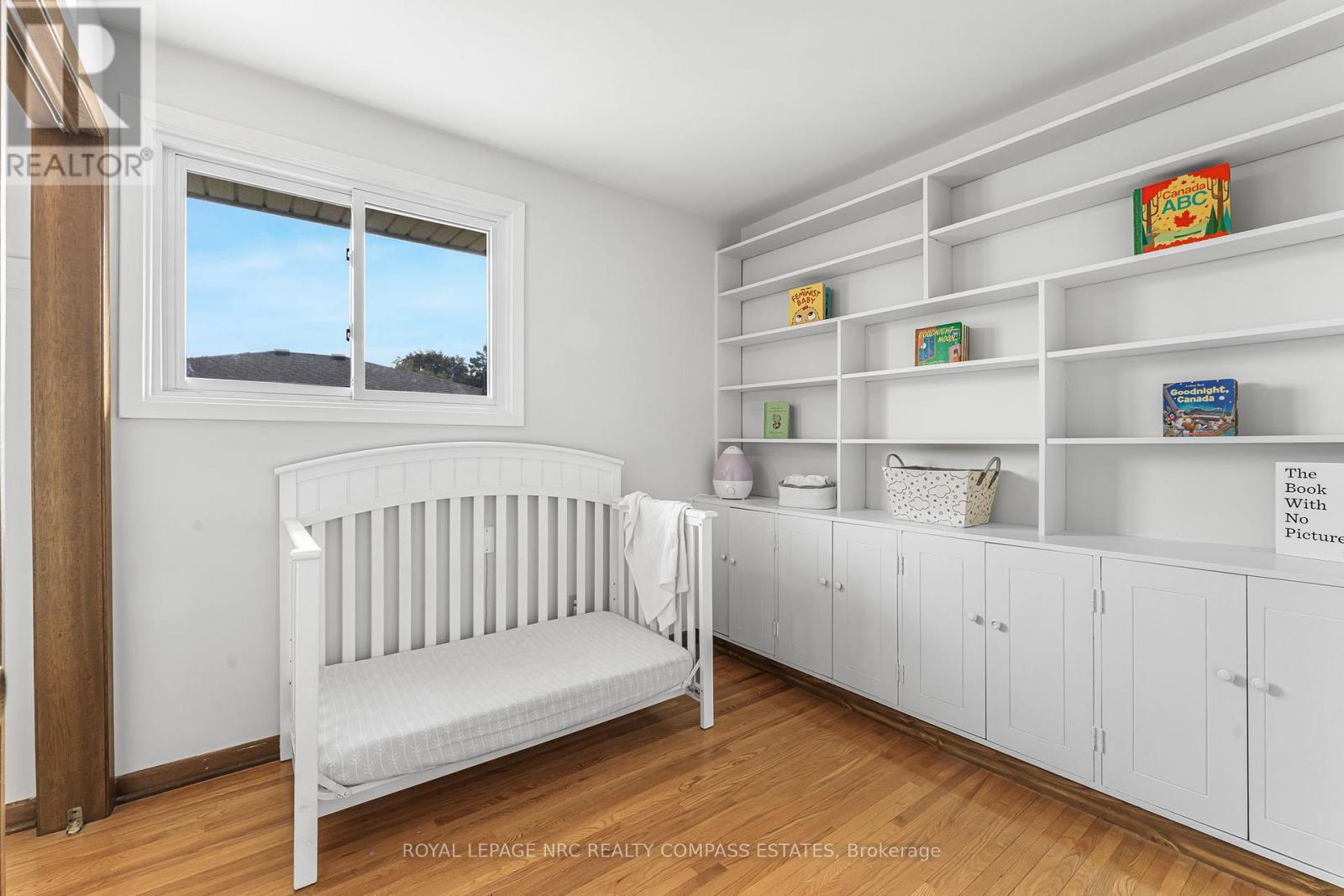 












20 PRINCE PHILIP DRIVE

,
St. Catharines (Vine/Linwell),




Ontario
L2N3H8

