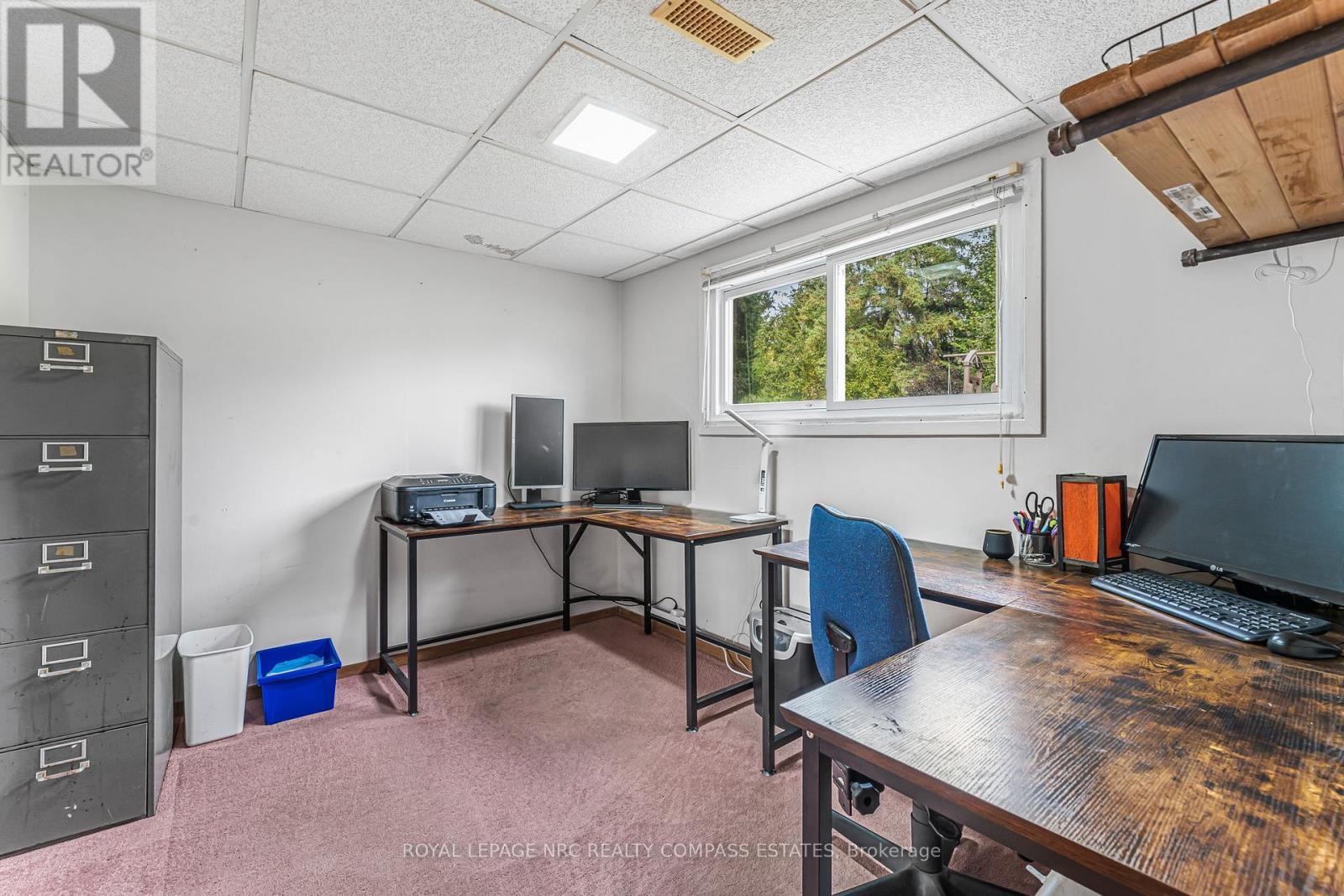 












20 PRINCE PHILIP DRIVE

,
St. Catharines (Vine/Linwell),




Ontario
L2N3H8

