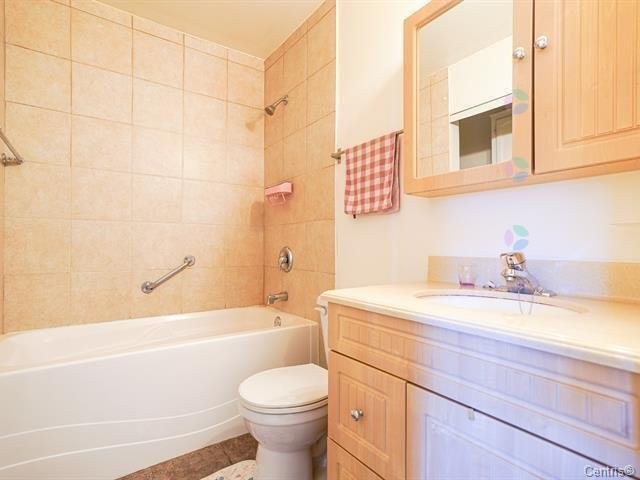 









3615


Boul. des Trinitaires

, 5,
Montréal (Le Sud-Ouest),




QC
H4E4L3

