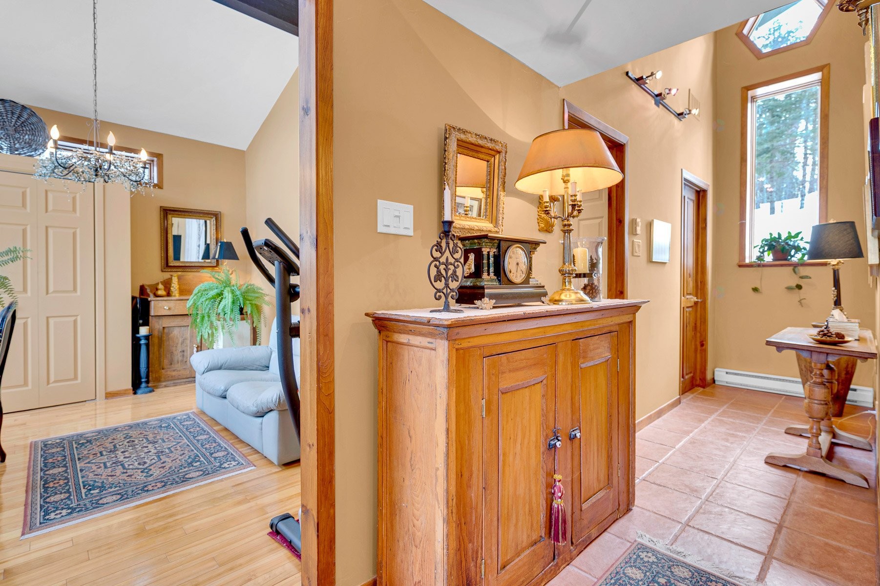 









142


Rue du Mont-Rainer

,
Sainte-Agathe-des-Monts,




QC
J8C0V5

