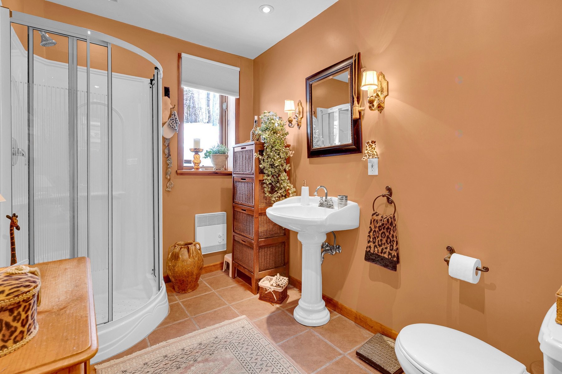 









142


Rue du Mont-Rainer

,
Sainte-Agathe-des-Monts,




QC
J8C0V5

