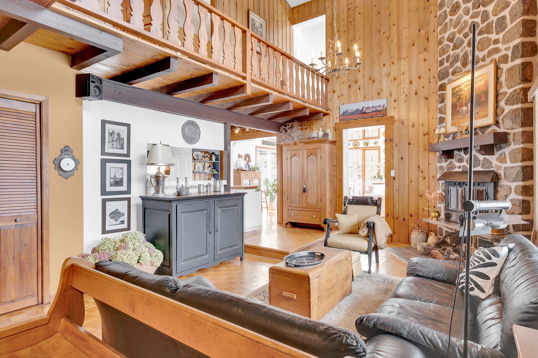 









142


Rue du Mont-Rainer

,
Sainte-Agathe-des-Monts,




QC
J8C0V5

