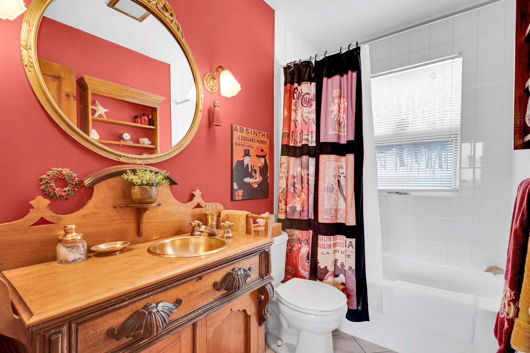 









142


Rue du Mont-Rainer

,
Sainte-Agathe-des-Monts,




QC
J8C0V5

