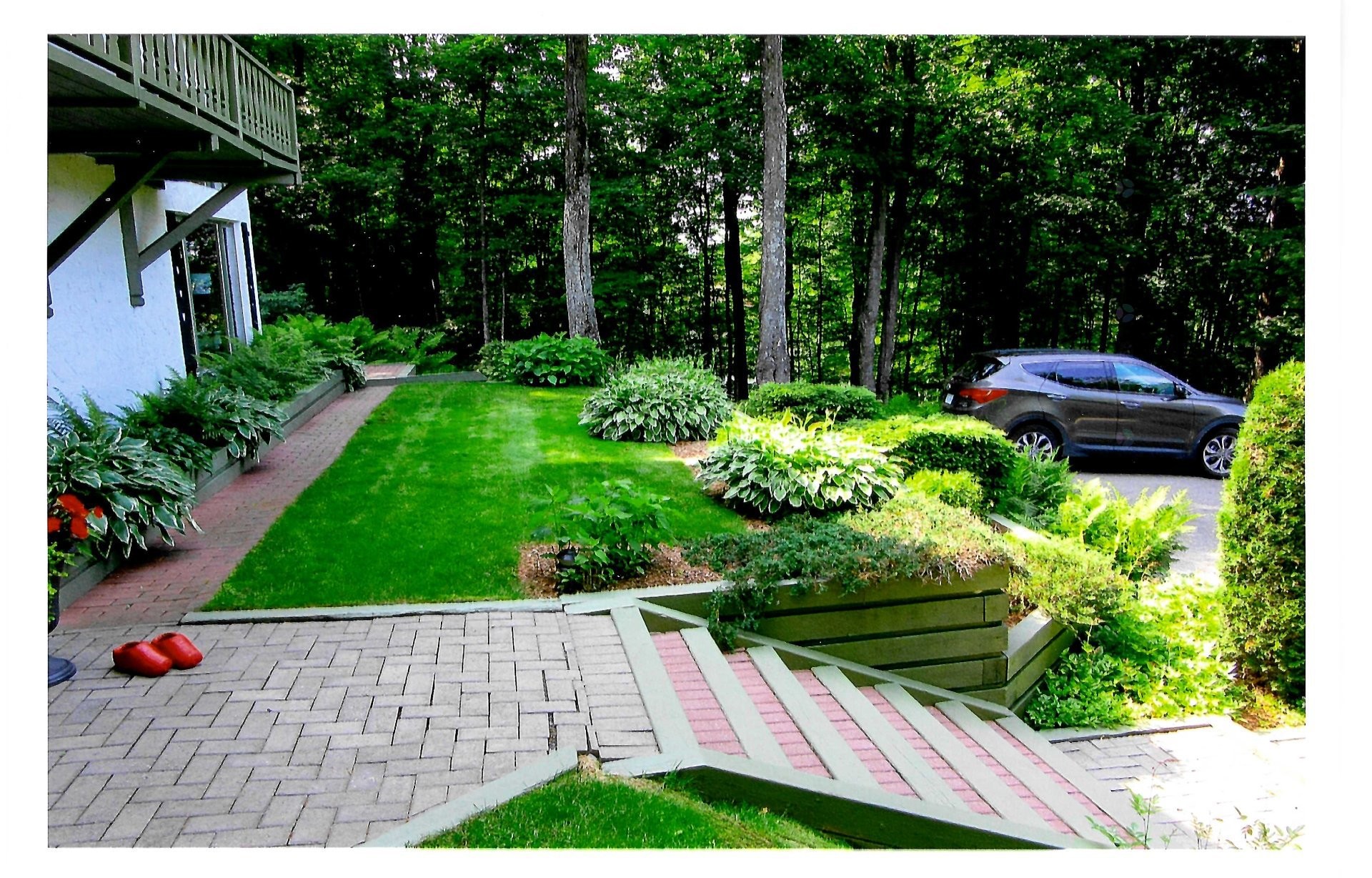 









142


Rue du Mont-Rainer

,
Sainte-Agathe-des-Monts,




QC
J8C0V5

