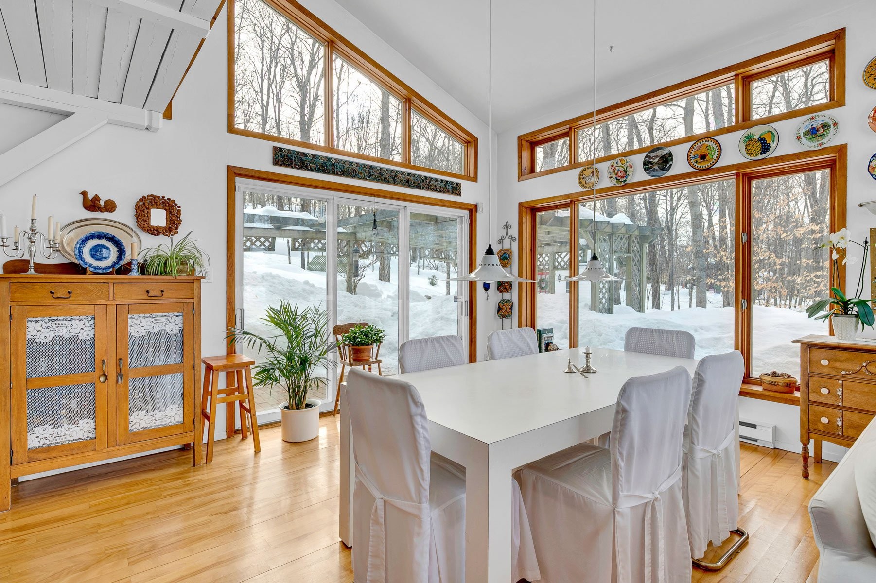 









142


Rue du Mont-Rainer

,
Sainte-Agathe-des-Monts,




QC
J8C0V5

