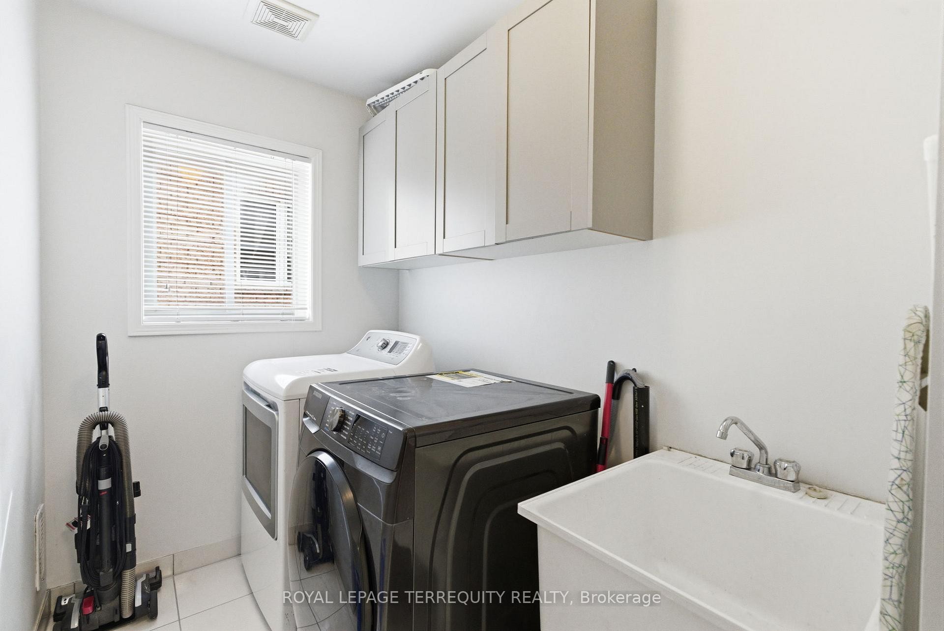 









1747


Arborwood

Drive,
Oshawa,




ON
L1K 0R6

