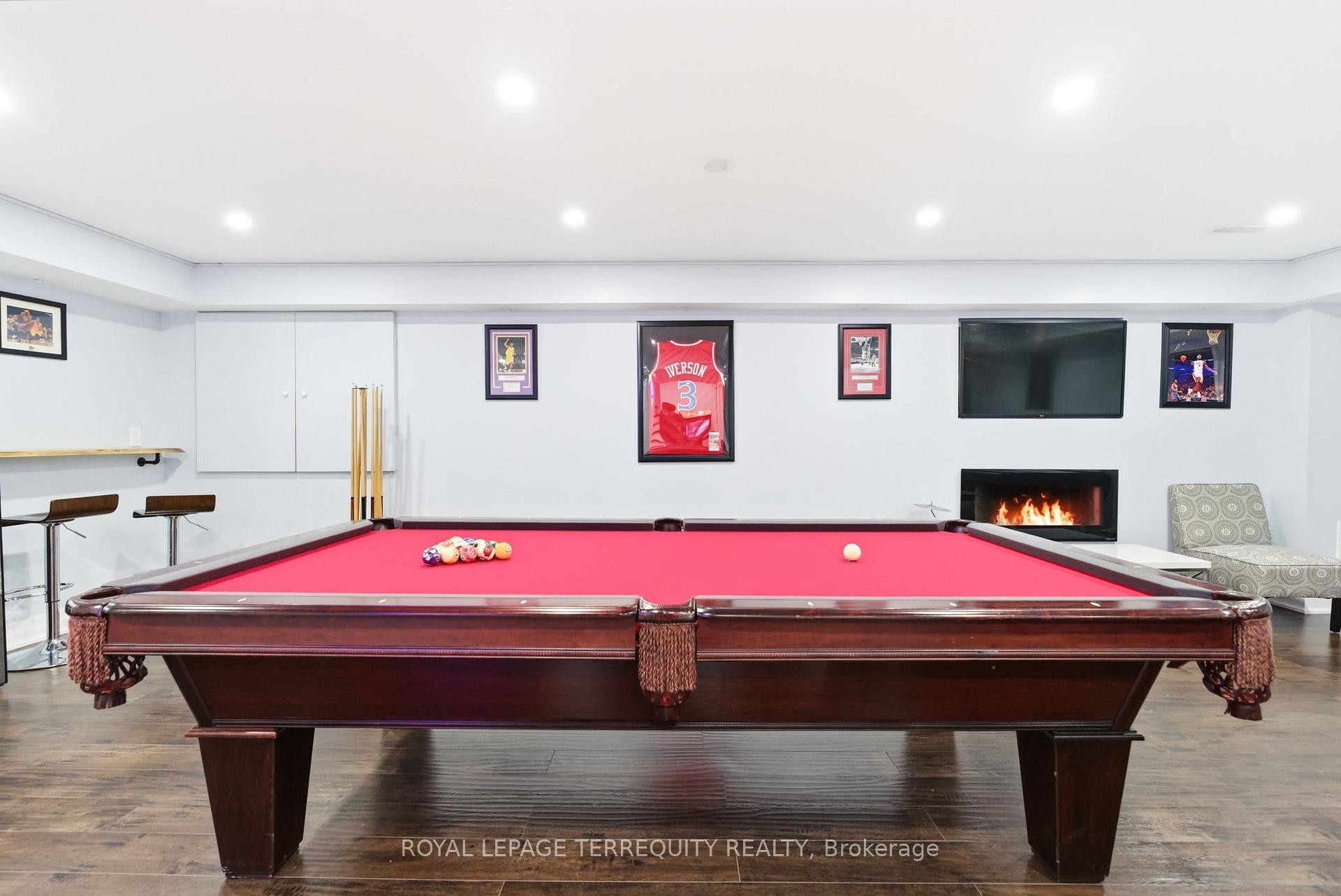 









1747


Arborwood

Drive,
Oshawa,




ON
L1K 0R6

