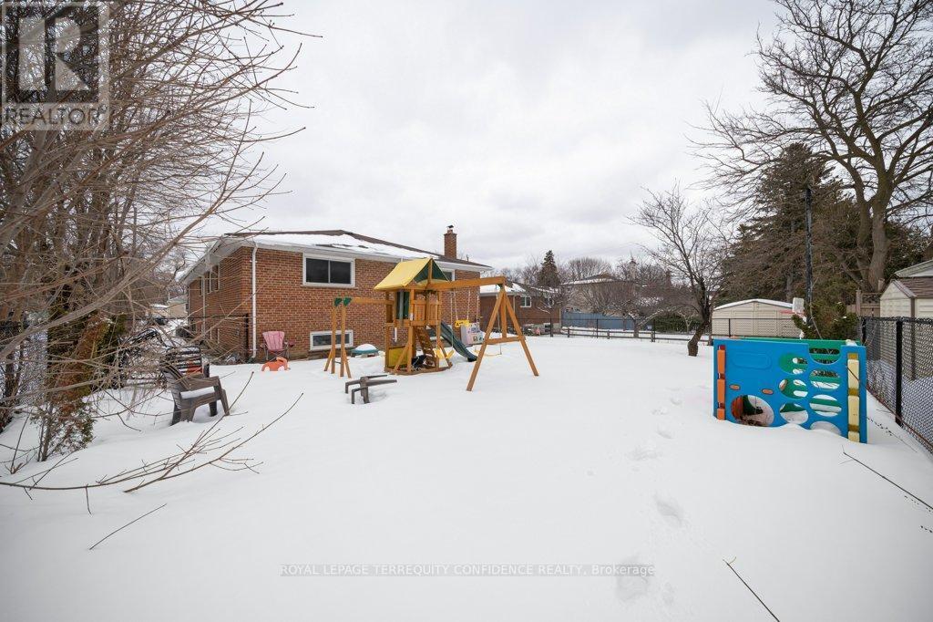 












473 HOUNSLOW AVENUE

,
Toronto,




Ontario
M2R1H9


