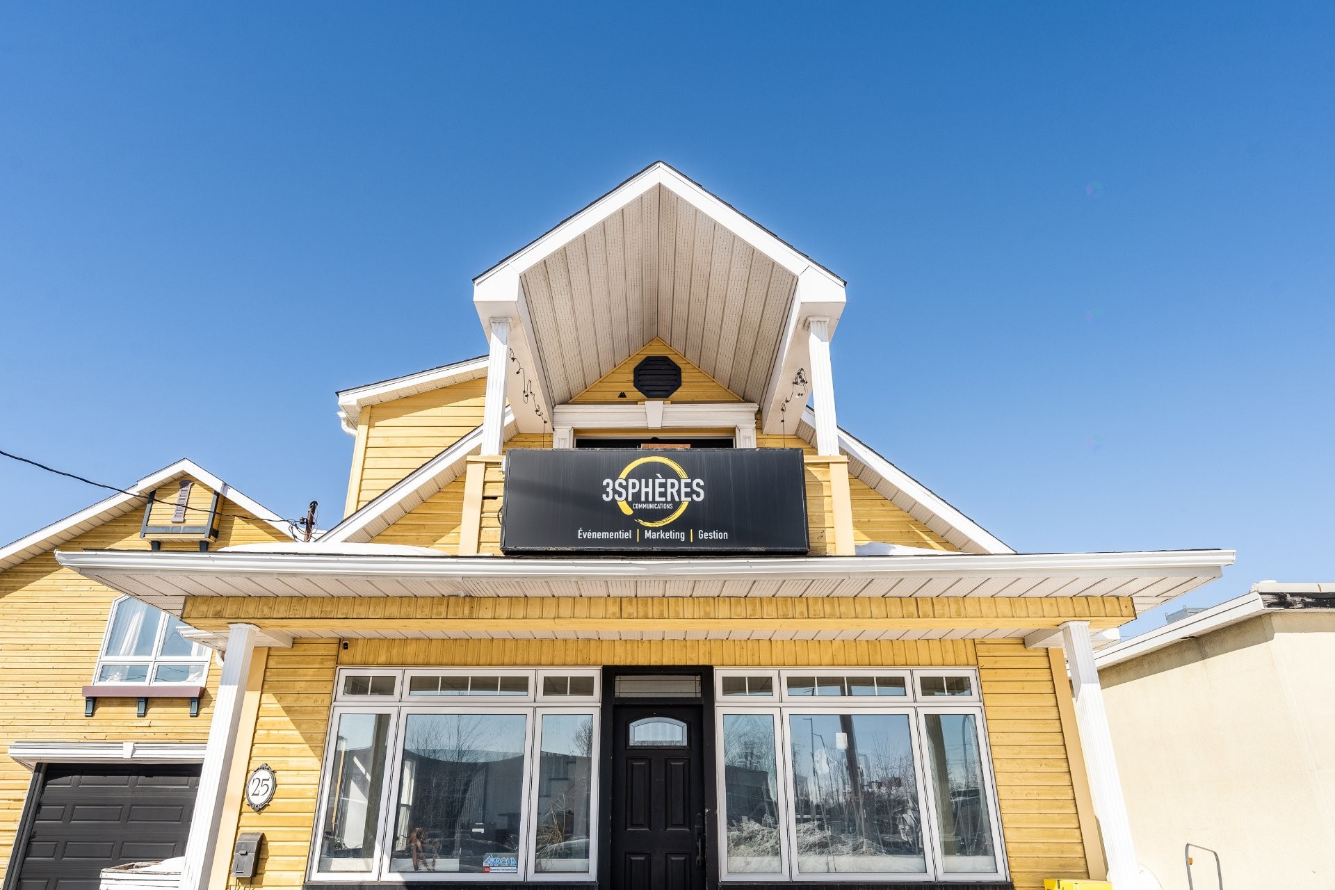 









25


Boul. Laurier

,
McMasterville,




QC
J3G1P7

