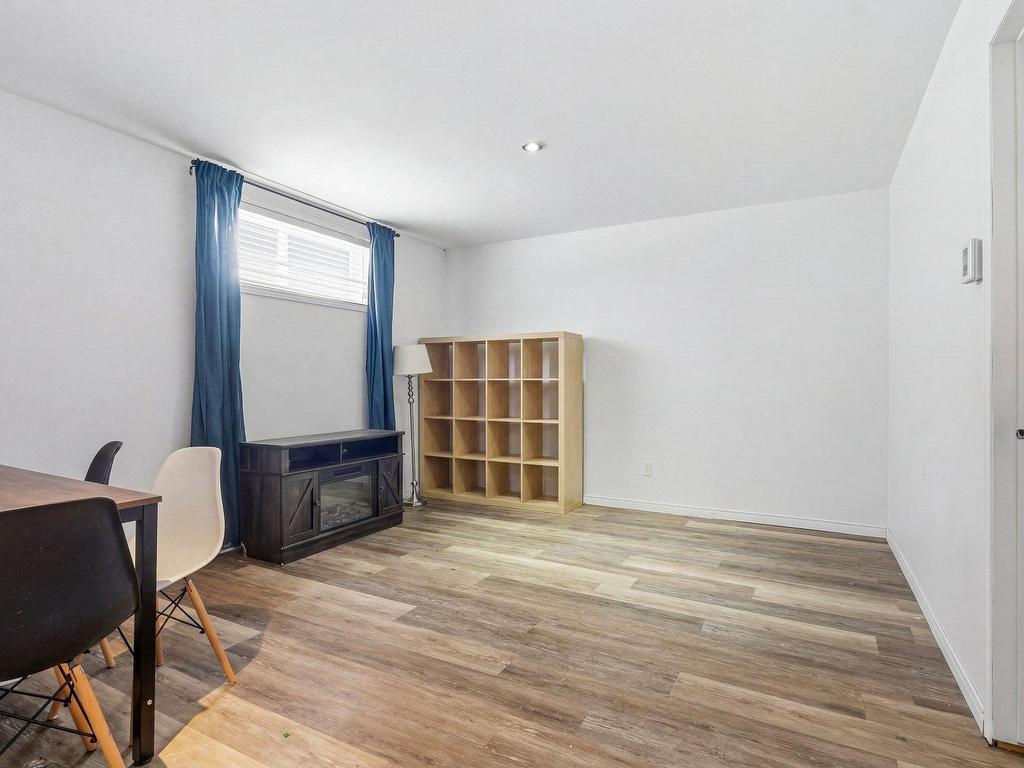 









731


Rue des Huards

,
Contrecoeur,




QC
J0L1C0

