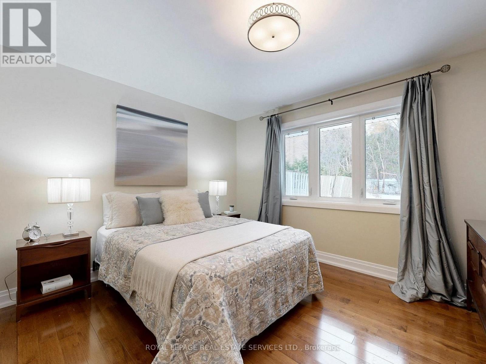 












219 GRANDVIEW AVENUE

,
Markham,




Ontario
L3T1J3

