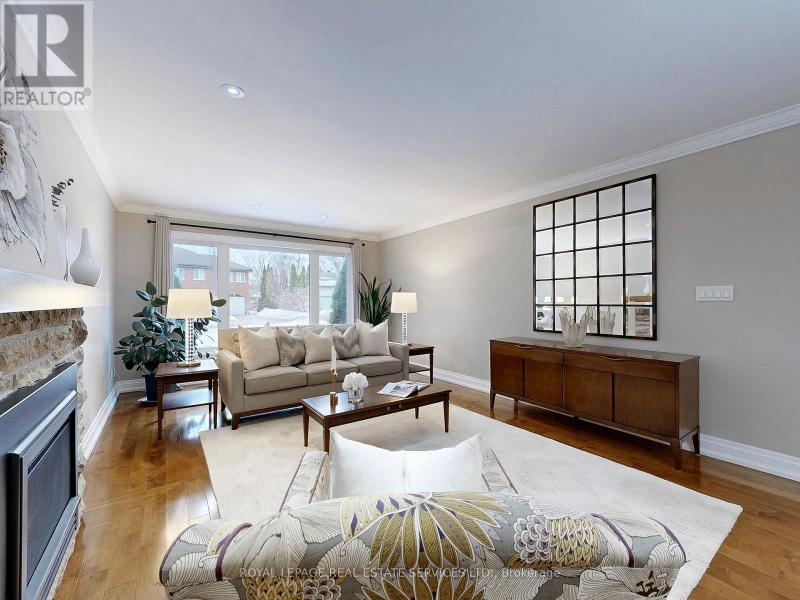 












219 GRANDVIEW AVENUE

,
Markham,




Ontario
L3T1J3

