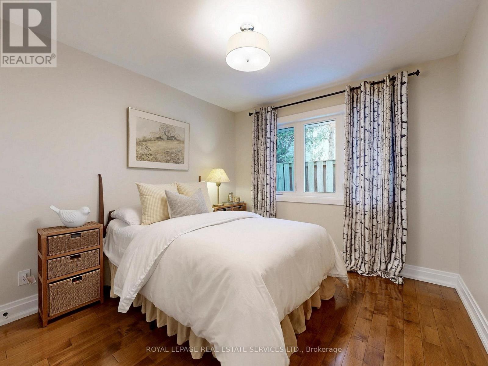 












219 GRANDVIEW AVENUE

,
Markham,




Ontario
L3T1J3

