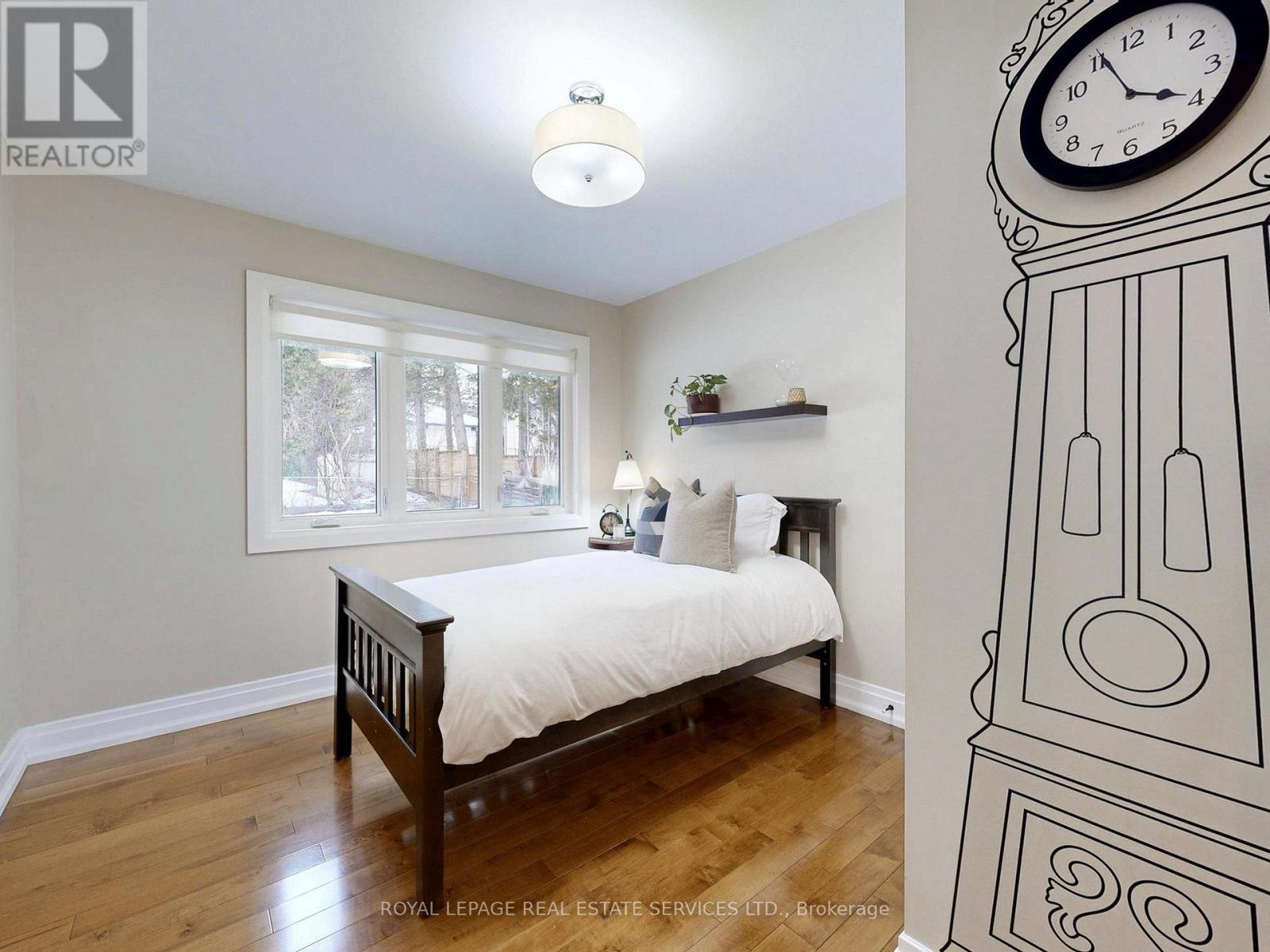 












219 GRANDVIEW AVENUE

,
Markham,




Ontario
L3T1J3

