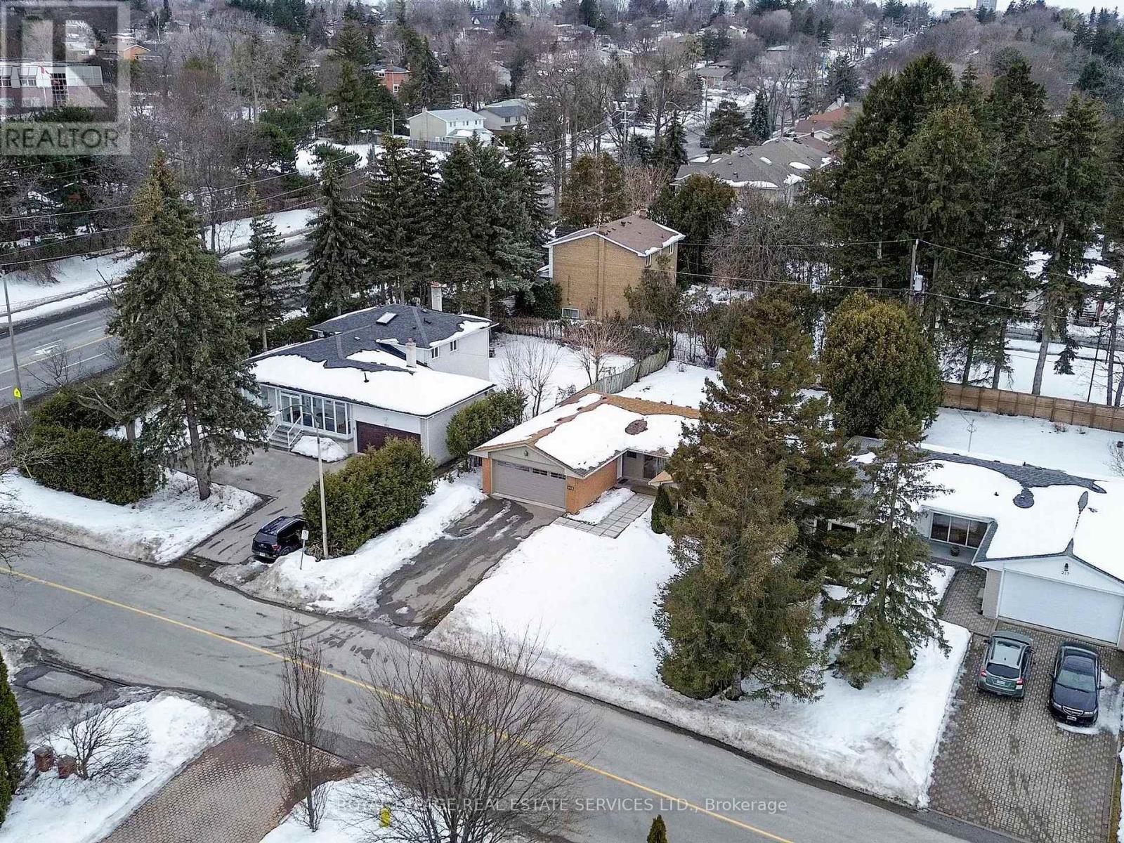 












219 GRANDVIEW AVENUE

,
Markham,




Ontario
L3T1J3

