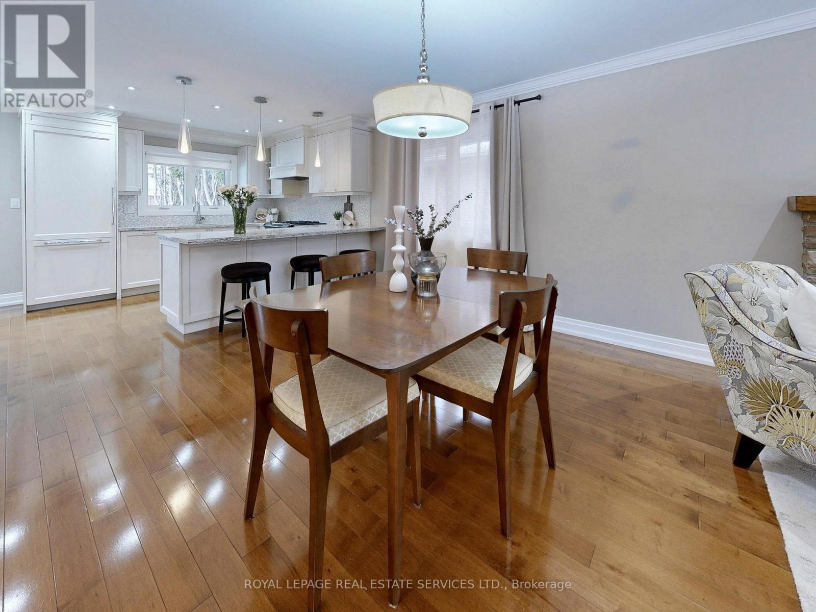 












219 GRANDVIEW AVENUE

,
Markham,




Ontario
L3T1J3

