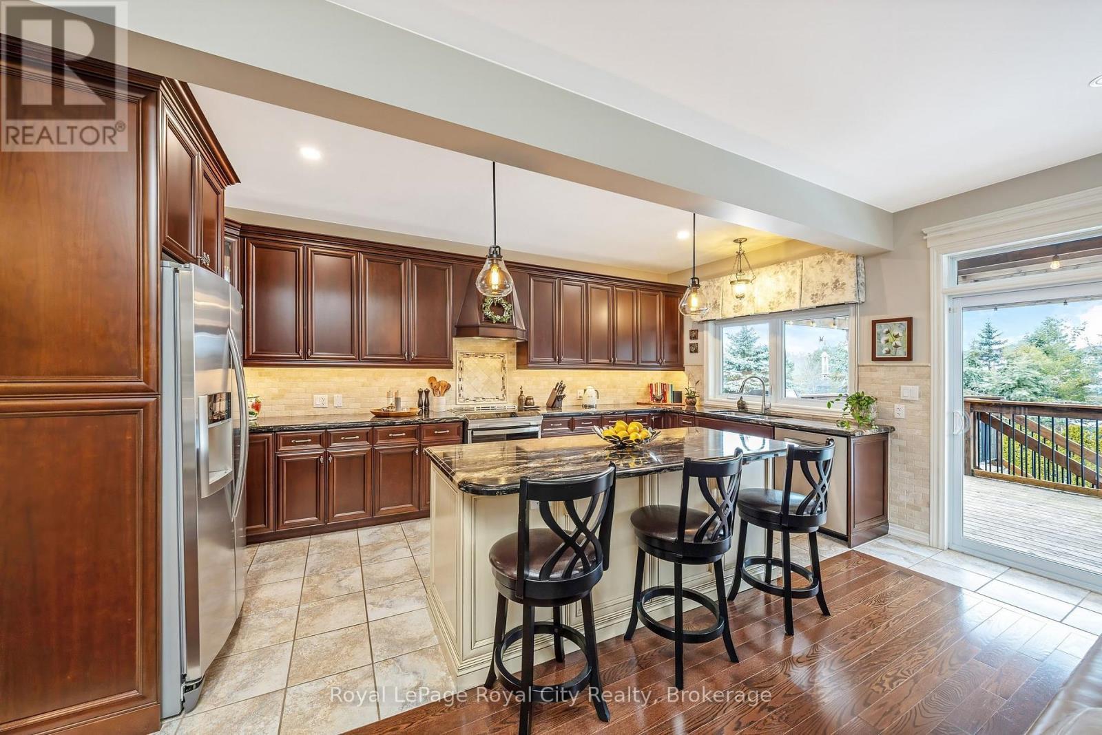 












129 MILLVIEW COURT

,
Guelph/Eramosa (Rockwood),




Ontario
N0B2K0

