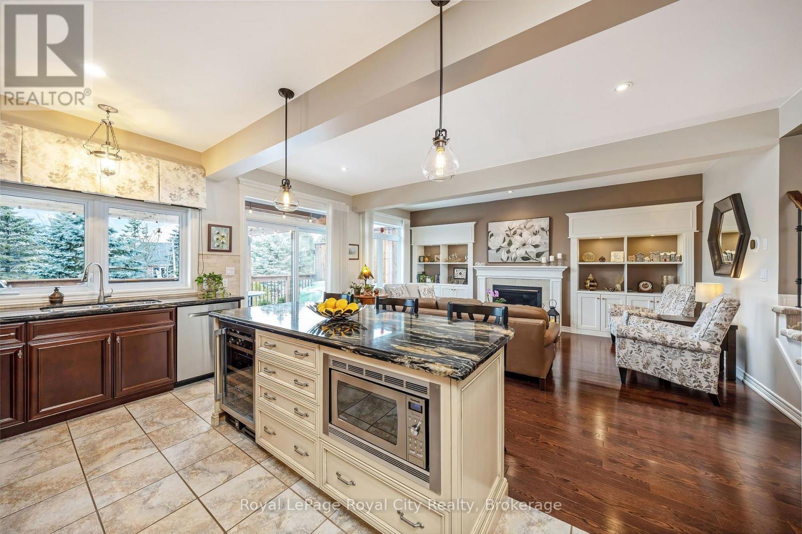 












129 MILLVIEW COURT

,
Guelph/Eramosa (Rockwood),




Ontario
N0B2K0

