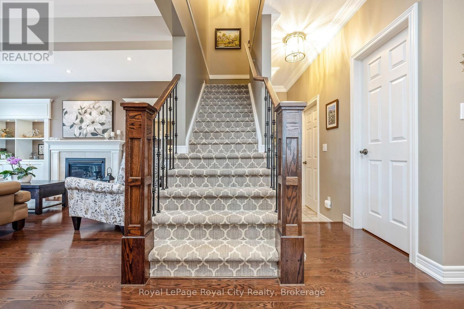 












129 MILLVIEW COURT

,
Guelph/Eramosa (Rockwood),




Ontario
N0B2K0

