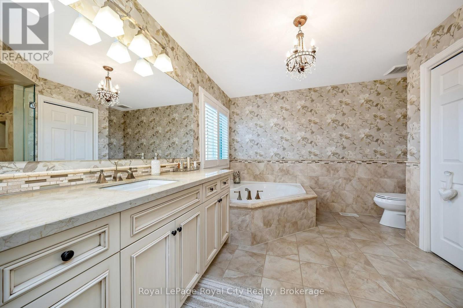 












129 MILLVIEW COURT

,
Guelph/Eramosa (Rockwood),




Ontario
N0B2K0

