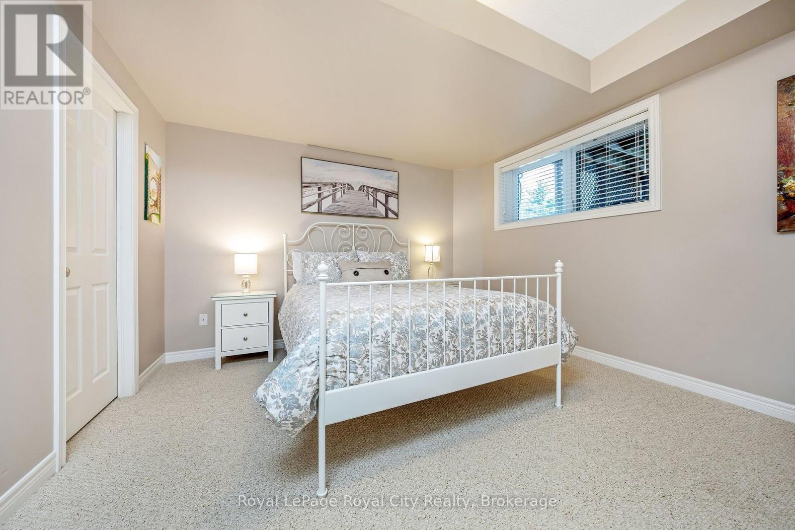 












129 MILLVIEW COURT

,
Guelph/Eramosa (Rockwood),




Ontario
N0B2K0

