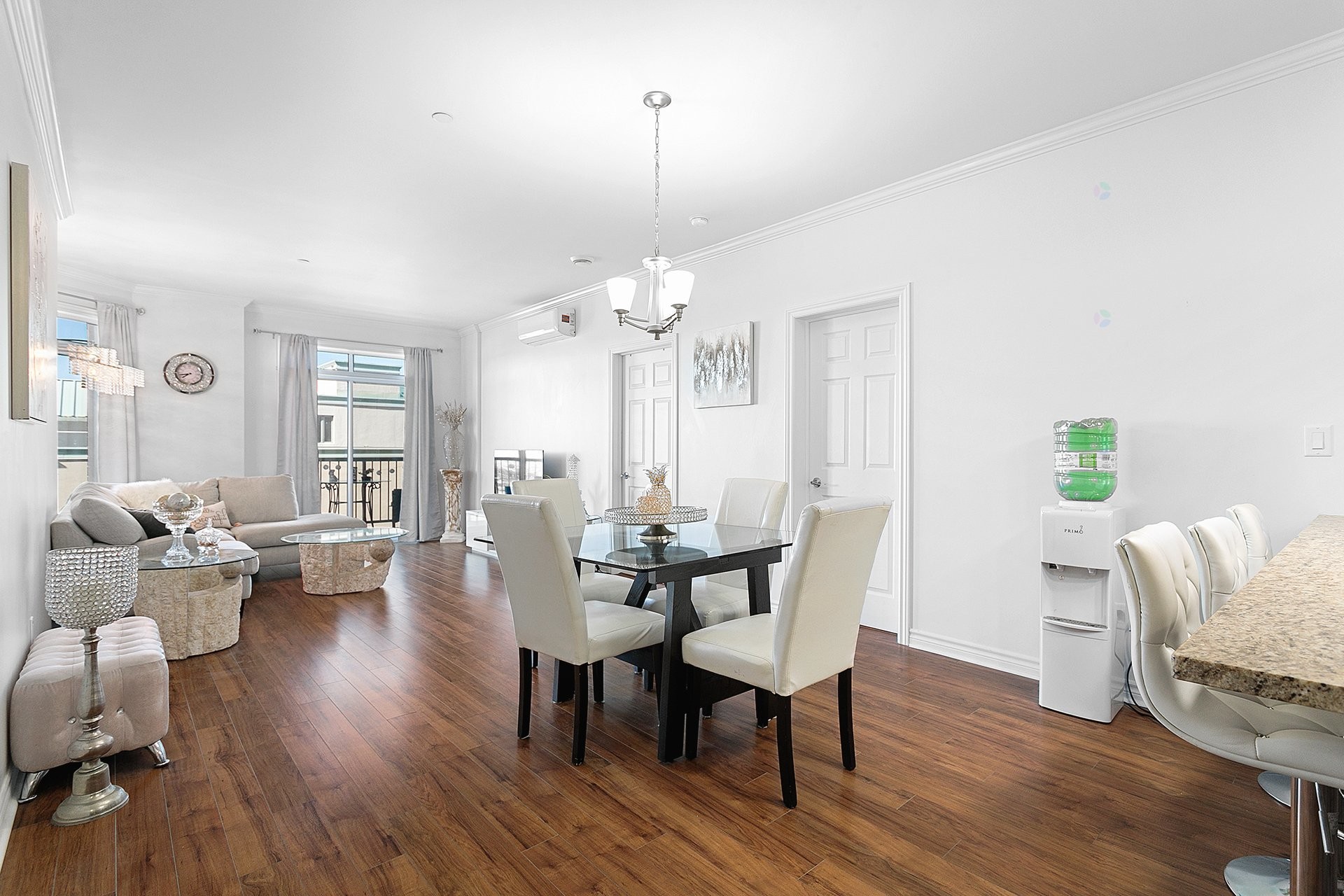 









1180


Ch. d'Aylmer

, 212,
Gatineau (Aylmer),




QC
J9H0G5

