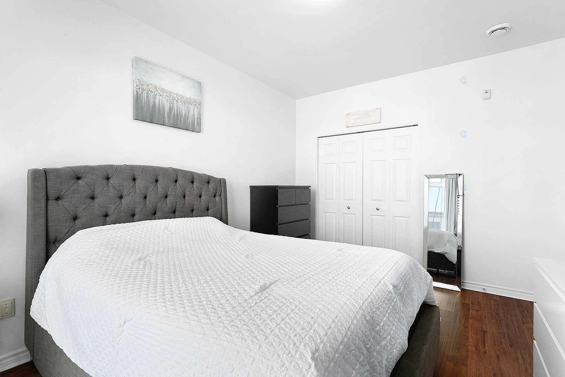 









1180


Ch. d'Aylmer

, 212,
Gatineau (Aylmer),




QC
J9H0G5

