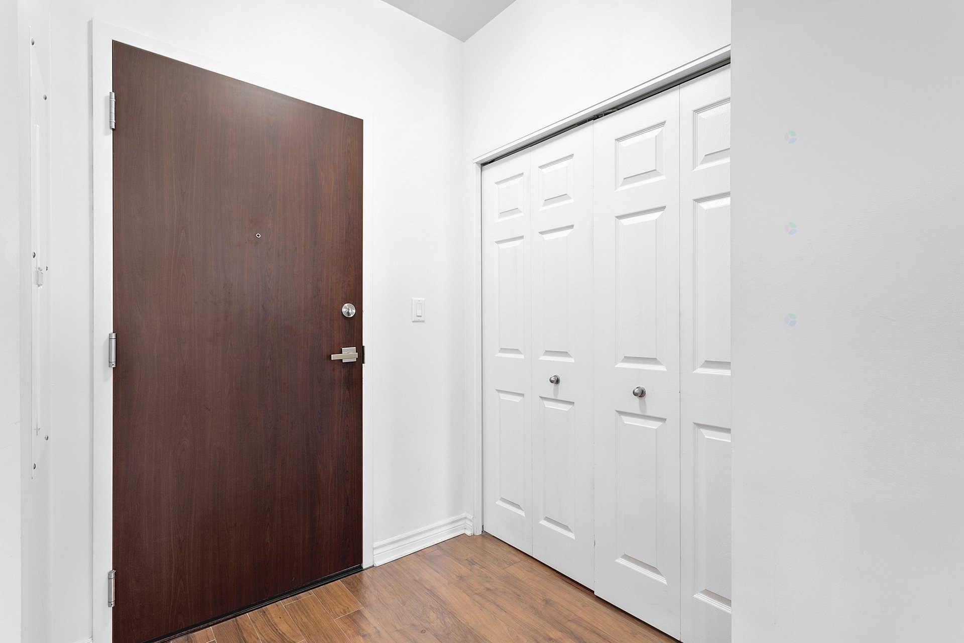 









1180


Ch. d'Aylmer

, 212,
Gatineau (Aylmer),




QC
J9H0G5

