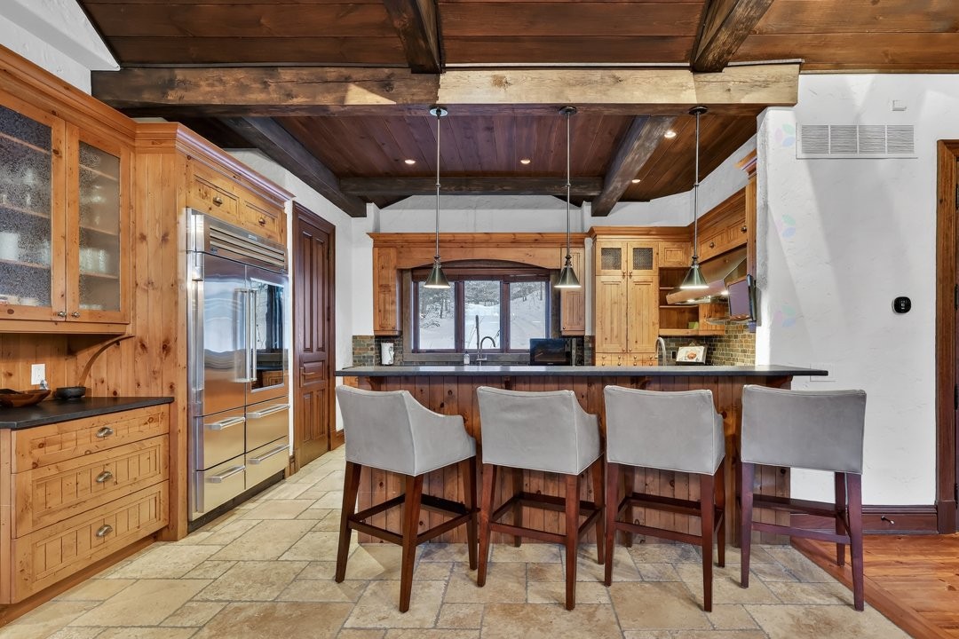









1015


Ch. Cochrane

,
Mont-Tremblant,




QC
J8E1B1

