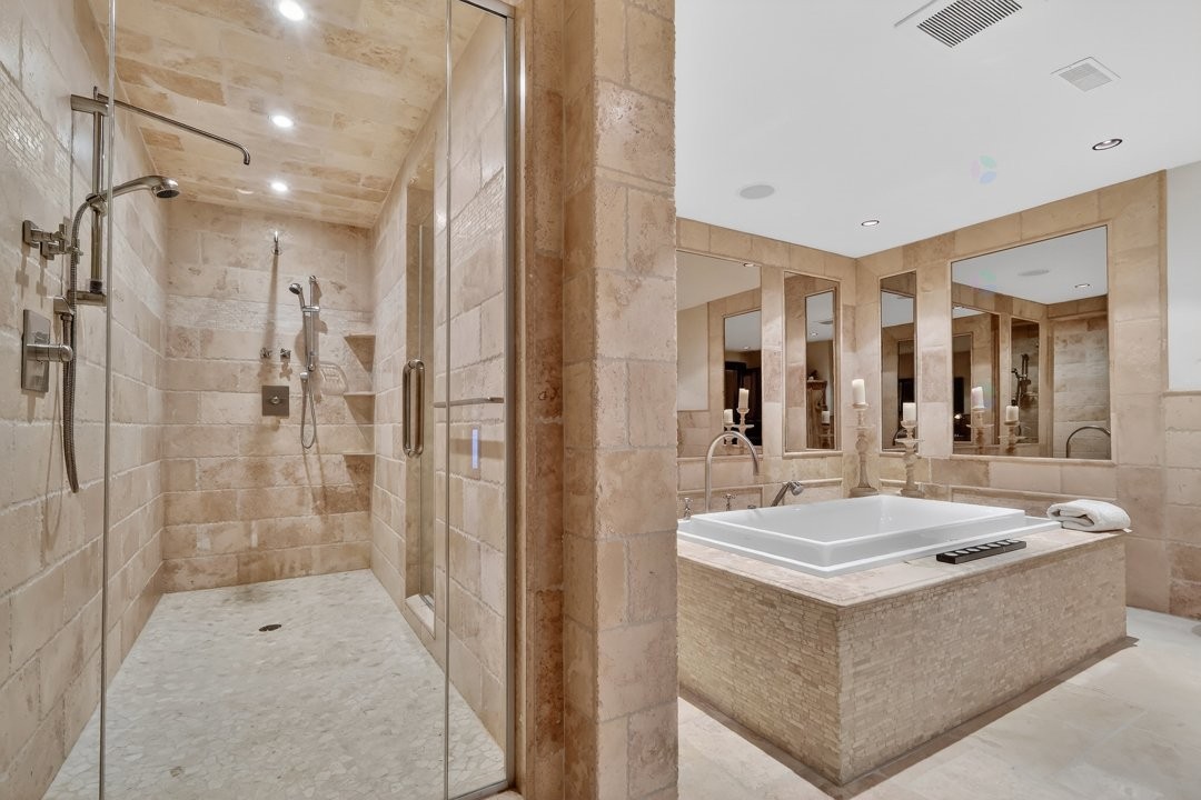 









1015


Ch. Cochrane

,
Mont-Tremblant,




QC
J8E1B1

