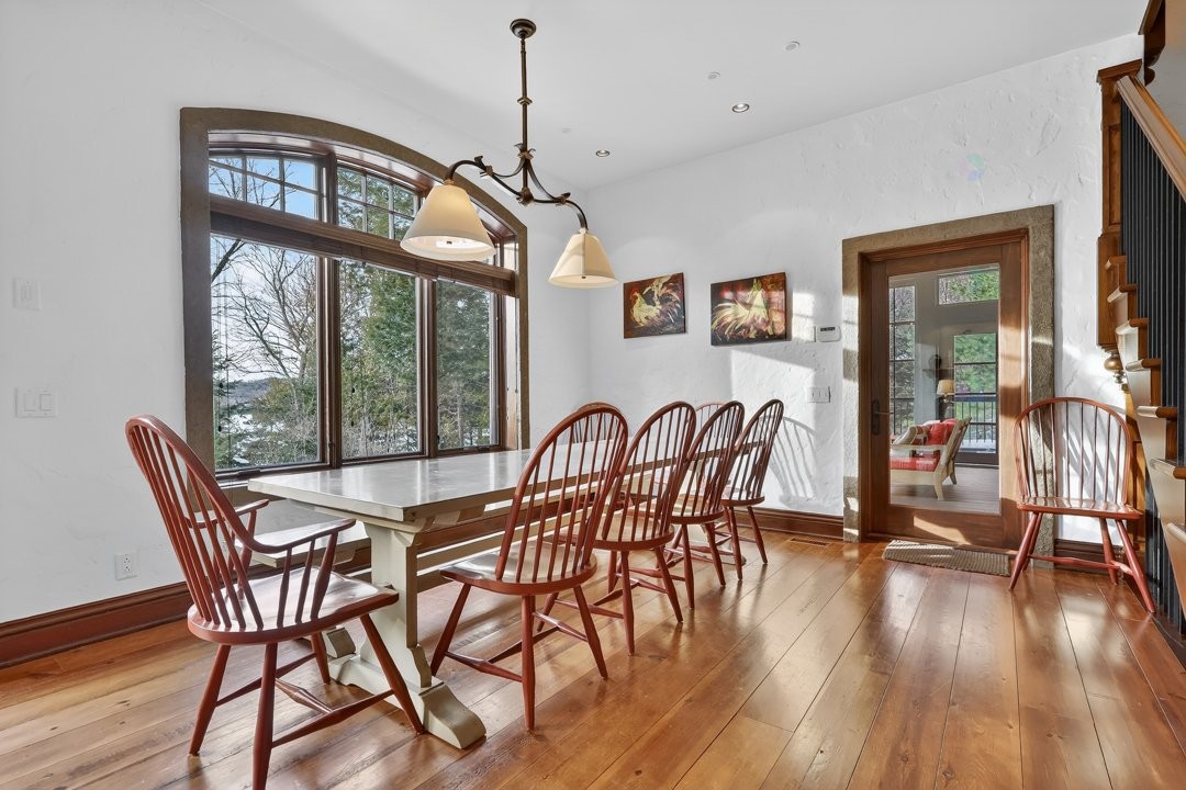 









1015


Ch. Cochrane

,
Mont-Tremblant,




QC
J8E1B1

